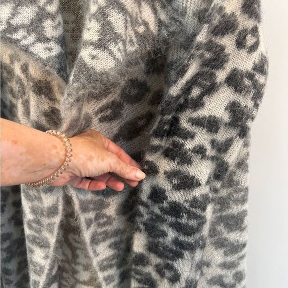 AllSaints Ari Leopard Mohair Cardigan Size XS - Picture 3 of 6
